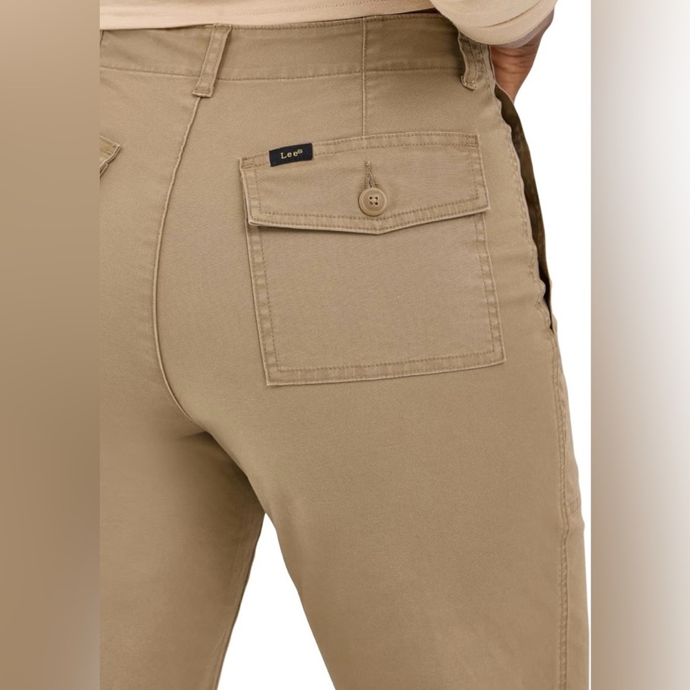 NWT Lee Women’s Legendary 26” Utility Crop Pant - Picture 5 of 11